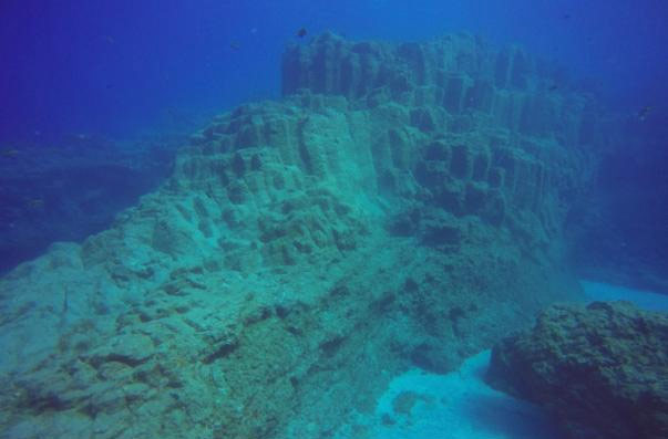 Neptun cave
